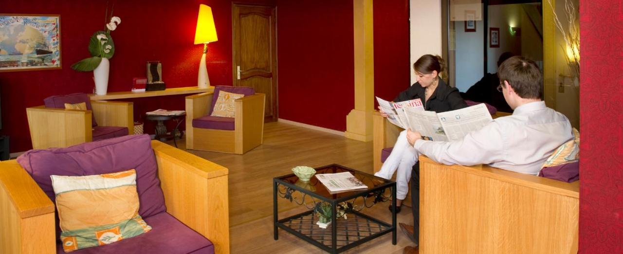 Hotel Les Peyrieres Olemps Экстерьер фото