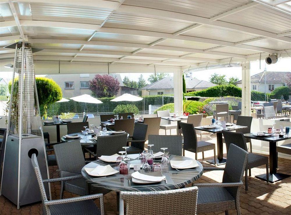 Hotel Les Peyrieres Olemps Экстерьер фото